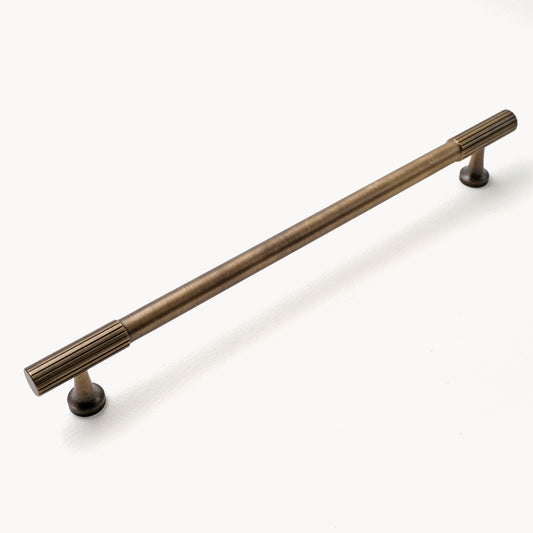 Knurled Aged Brass Handles Nordic | LZ-CA