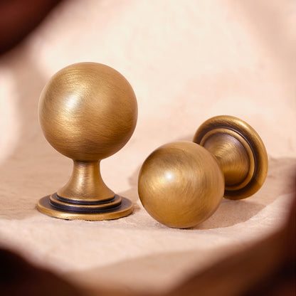 Aged Brass Cabinet Knobs | XN21