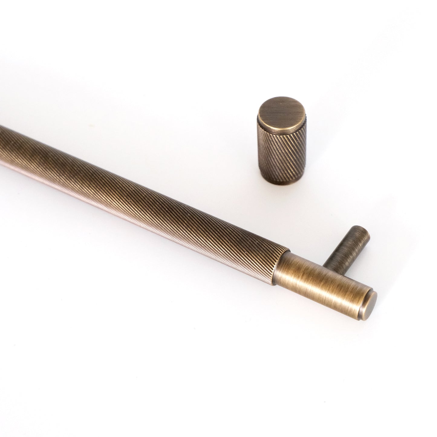 Knurled Antique Brass Handles | XZG-A