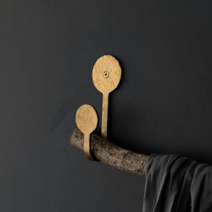 Hammered Brass Coat Hanger | CWG-B1