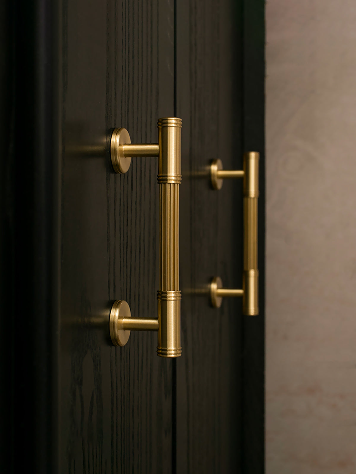 Elegant Brass Drawer Pulls | LY-CB