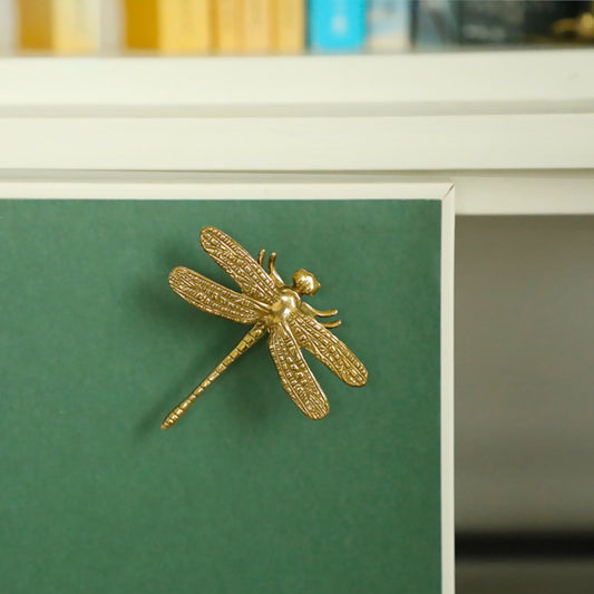 Dragonfly Brass Knobs | A15