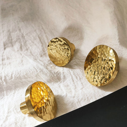 MCM Hammered Brass Knobs | PMCW