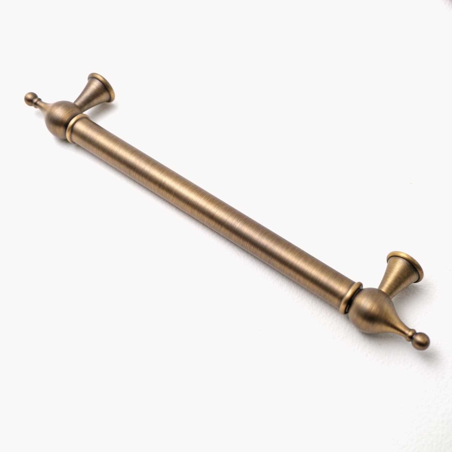 Antique Brass Kitchen Pulls | HL-CA