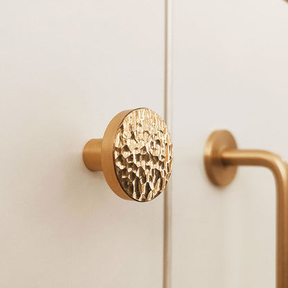 MCM Hammered Brass Knobs | PMCW