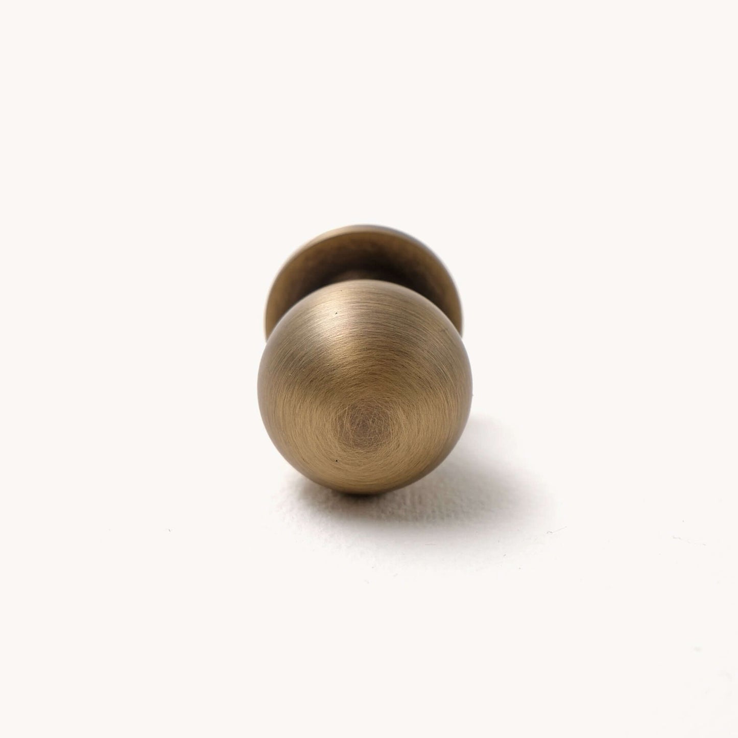 Round Antique Brass Cabinet Knobs | YQ-BA