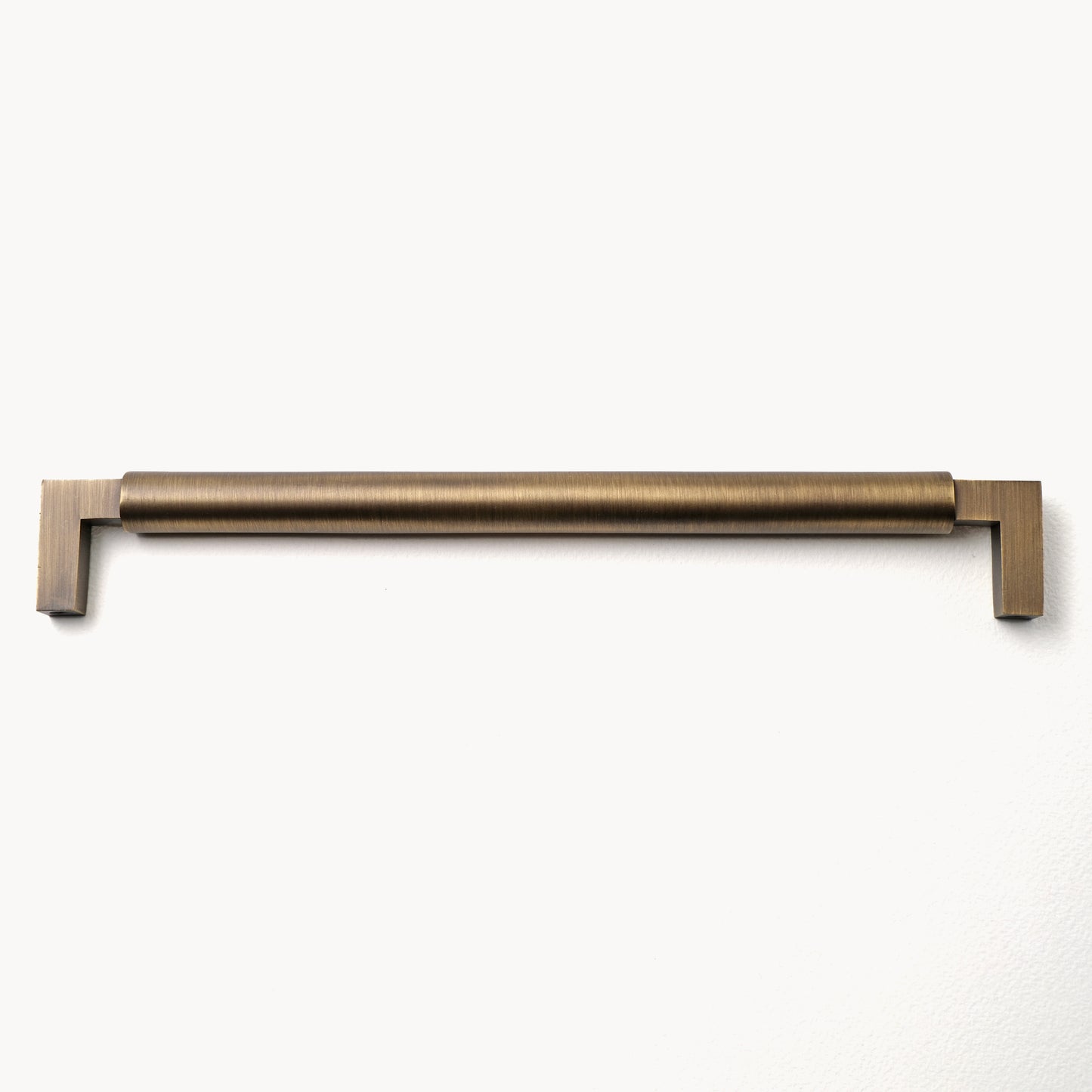 Thick Antique Brass Kitchen Pulls | FJ-CA