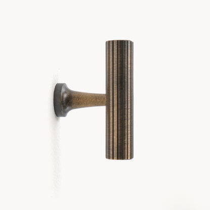 Knurled Aged Brass T-knob | LZ-TA