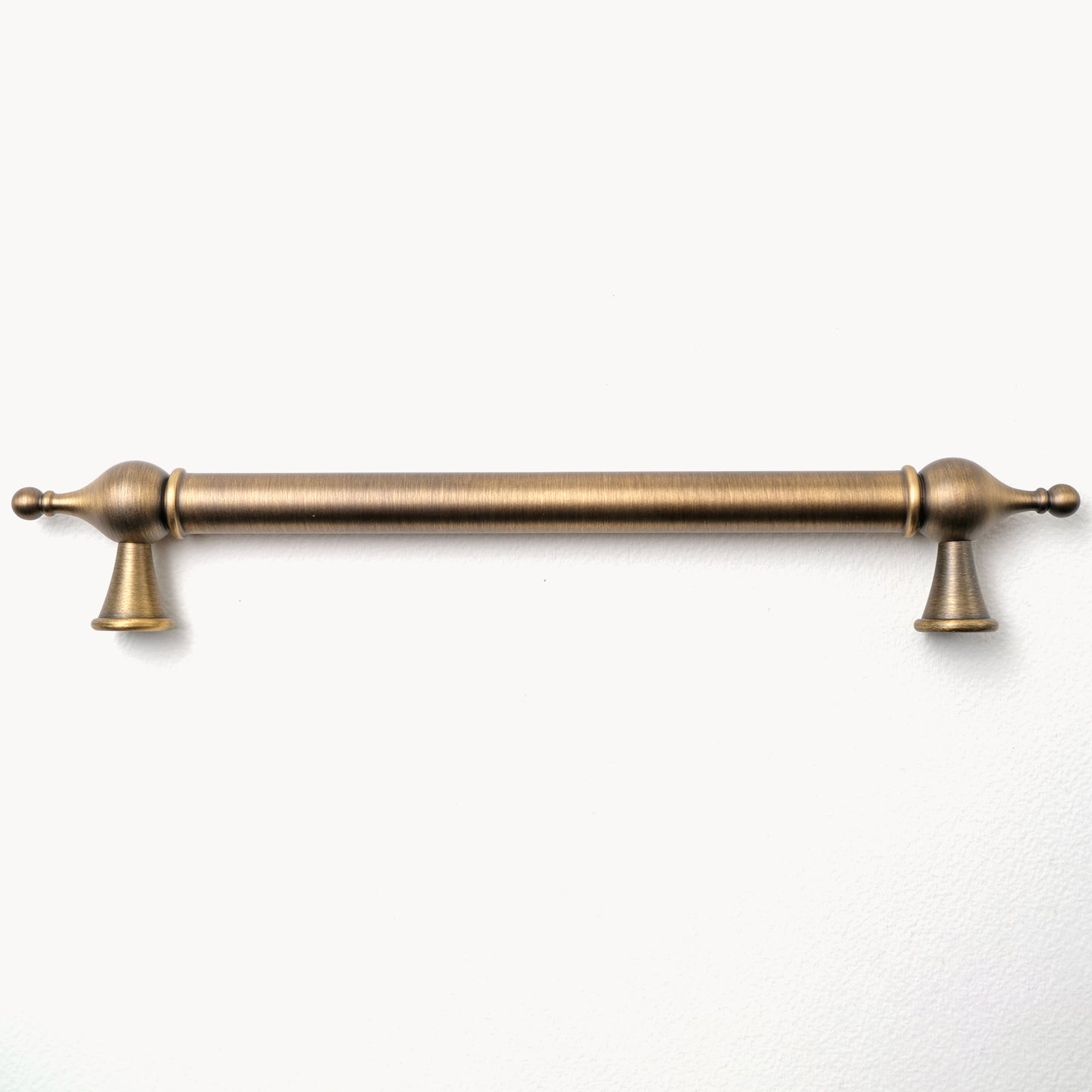 Antique Brass Kitchen Pulls | HL-CA