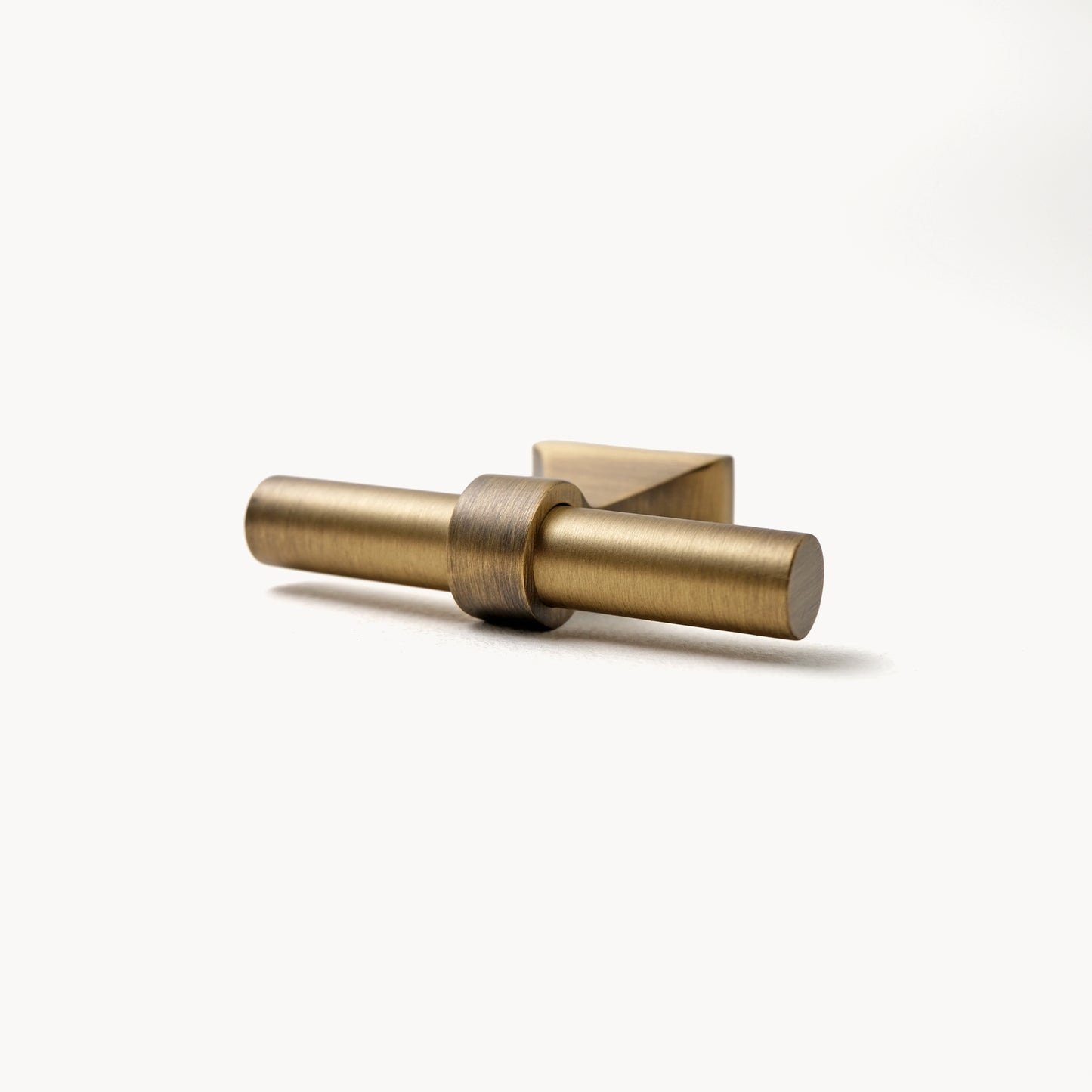 Antique Brass T-knob | LB-TA