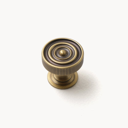 Antique Knurled Brass Knob | ZZ-BA